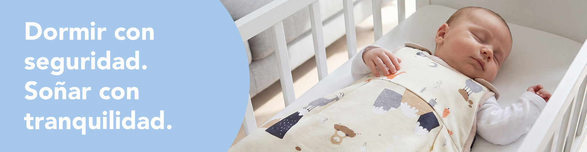Saco de dormir Newborn Slumbersac con bebé dormido como ejemplo de sueño seguro