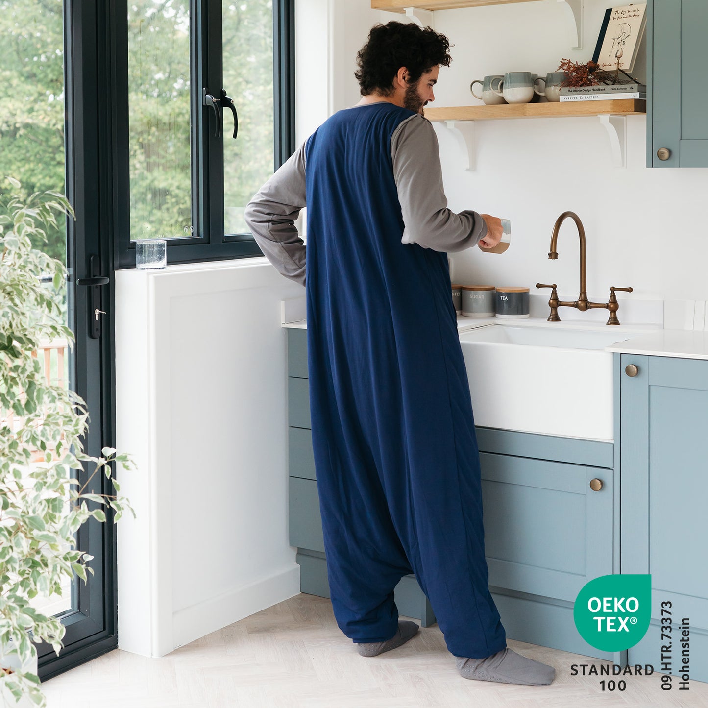 Saco de dormir con pies y suelas antideslizantes para adultos 3.5 TOG_Gris Marino_1189_2