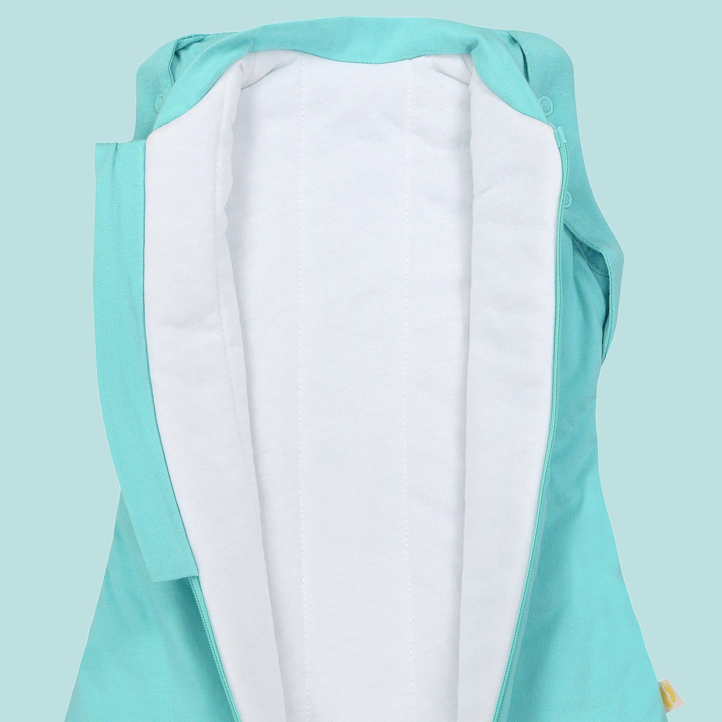 Manta Envolvente para Bebé 1.0 TOG_Agua_zona del brazo_1198
