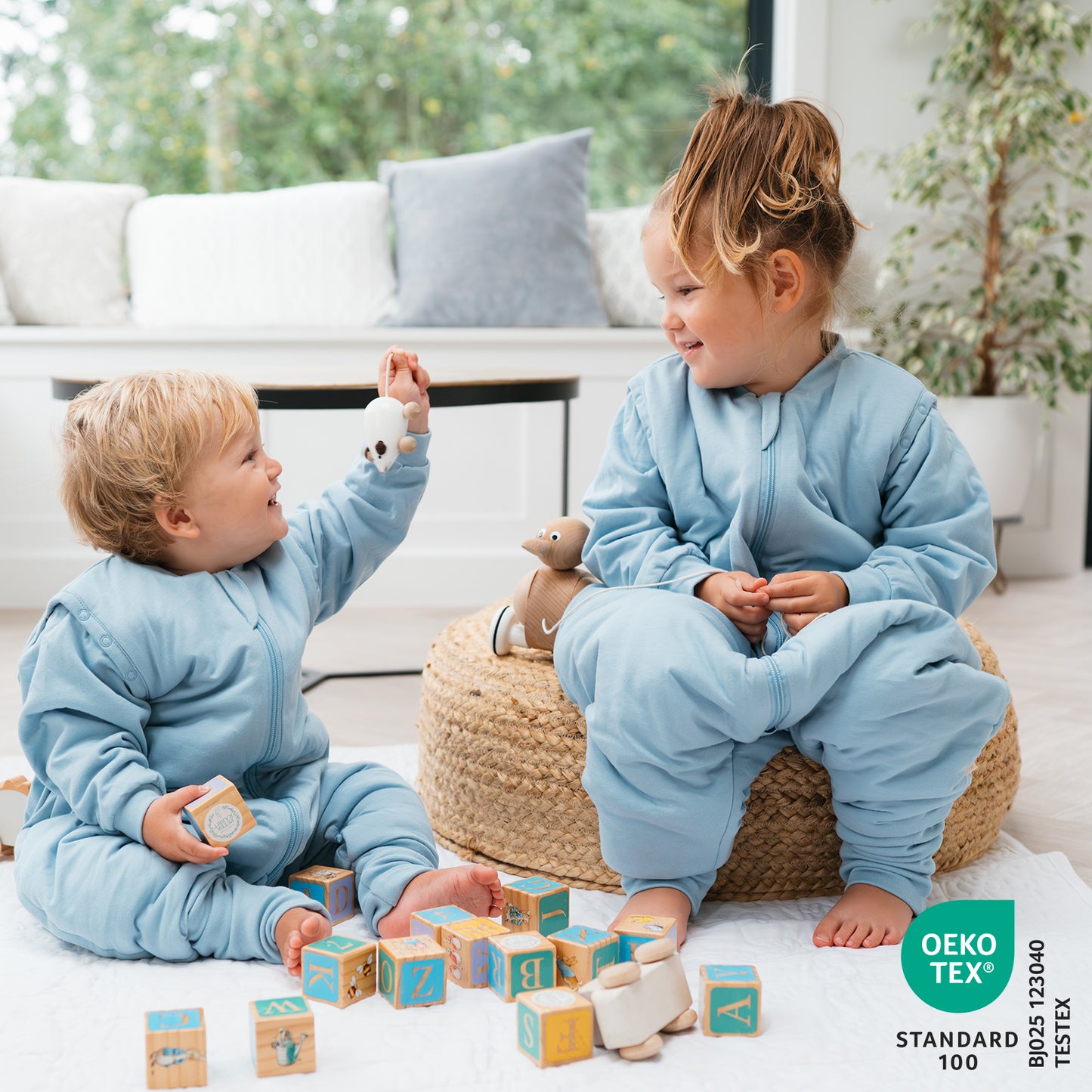 Saco de dormir con pies y suelas antideslizantes, 2.5 TOG